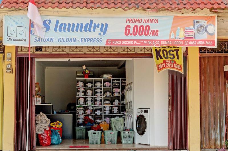 Spot On 92923 T Homestay Syariah image