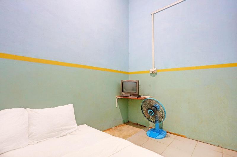 Spot On 92923 T Homestay Syariah image