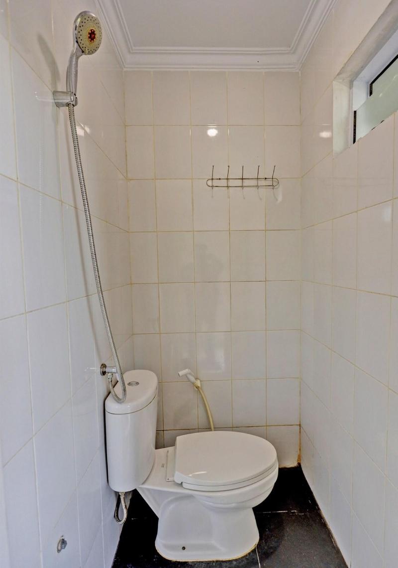 Spot On 92923 T Homestay Syariah image