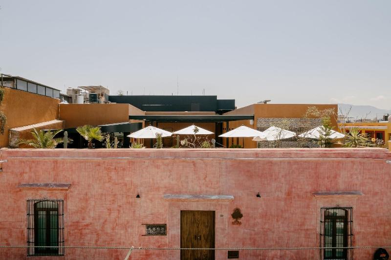 Spira Hotel image