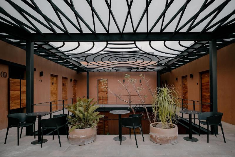 Spira Hotel image