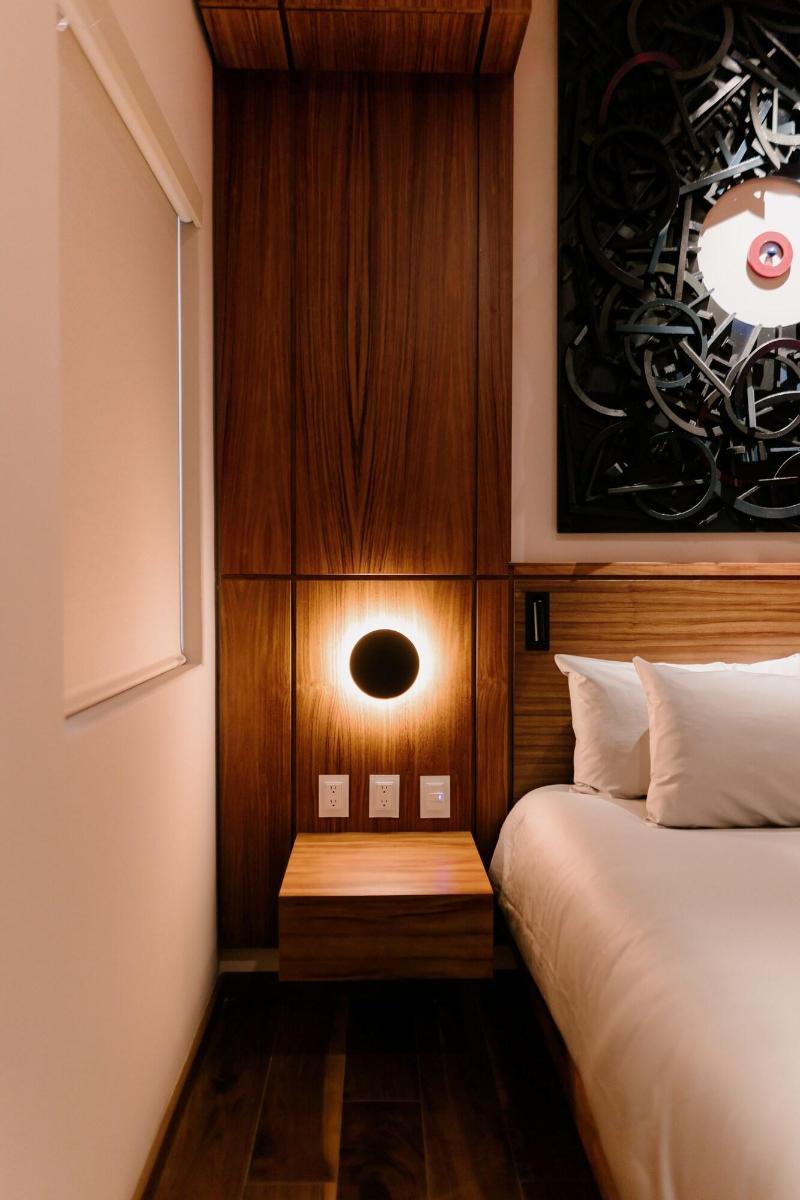 Spira Hotel image