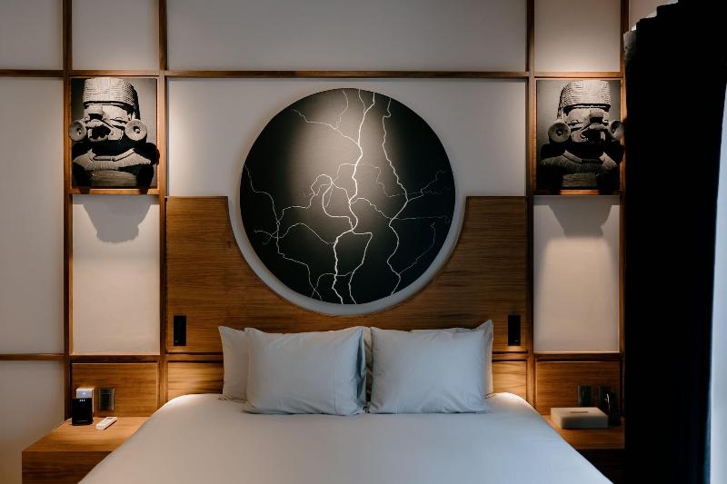 Spira Hotel image