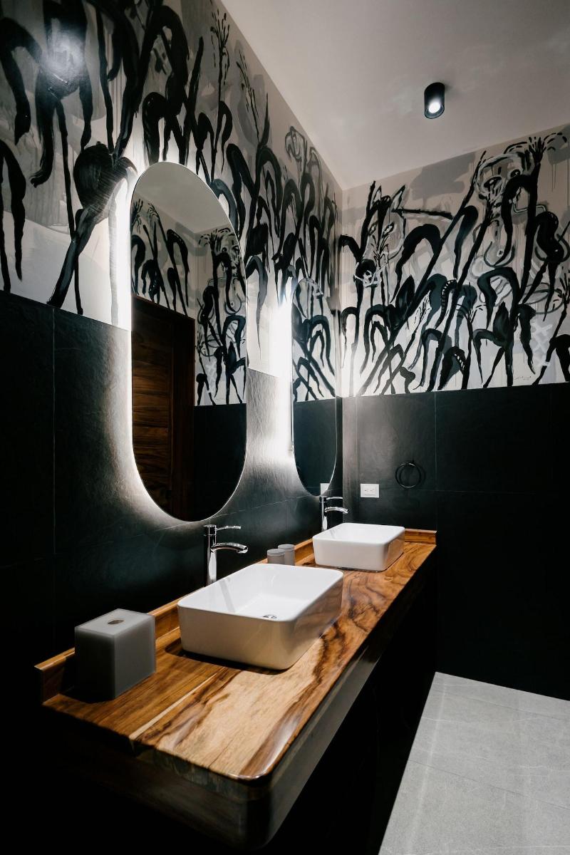 Spira Hotel image