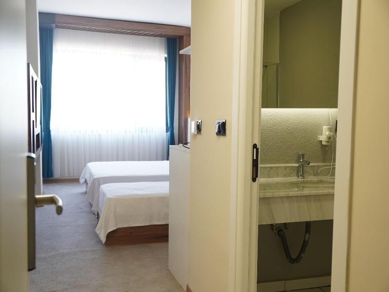 Kana Ul Hotel Taaztepeler image