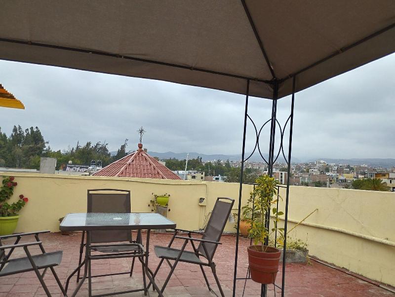 El Monarca Aqp image