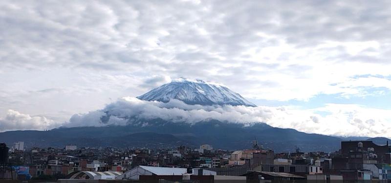 El Monarca Aqp image