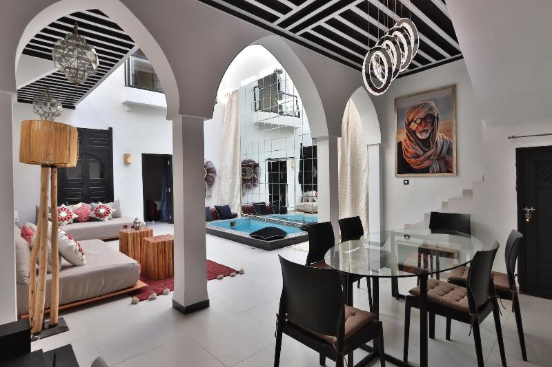 Riad Modern Bed Breakfast image