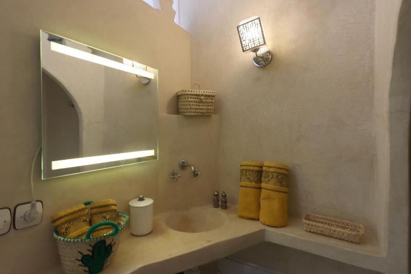 Riad Modern Bed Breakfast image