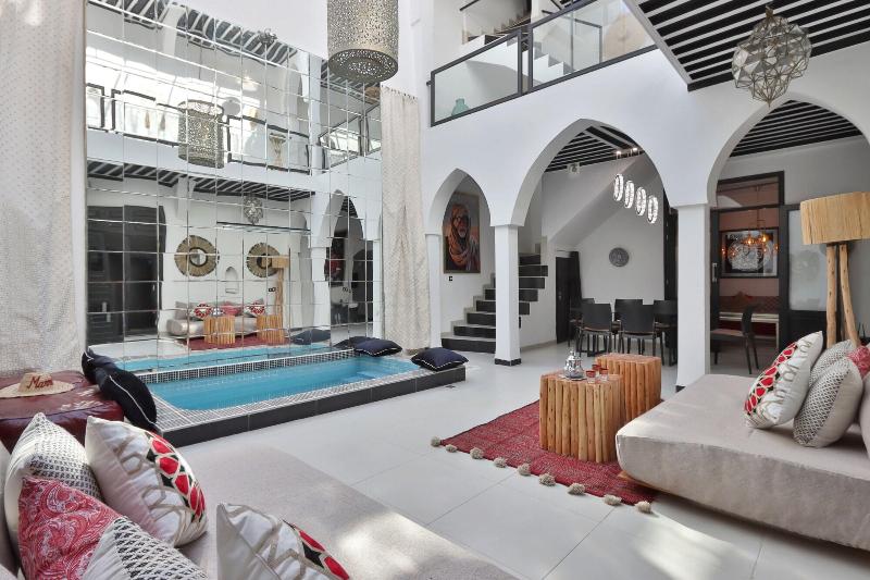 Riad Modern Bed Breakfast image