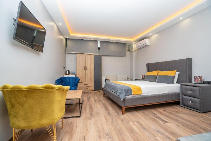 Comfort Inn Suite image