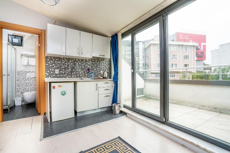 Comfort Inn Suite image