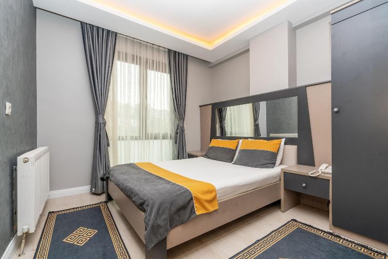 Comfort Inn Suite image