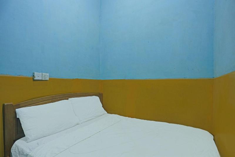 Spot On 92985 Mitra Homestay image