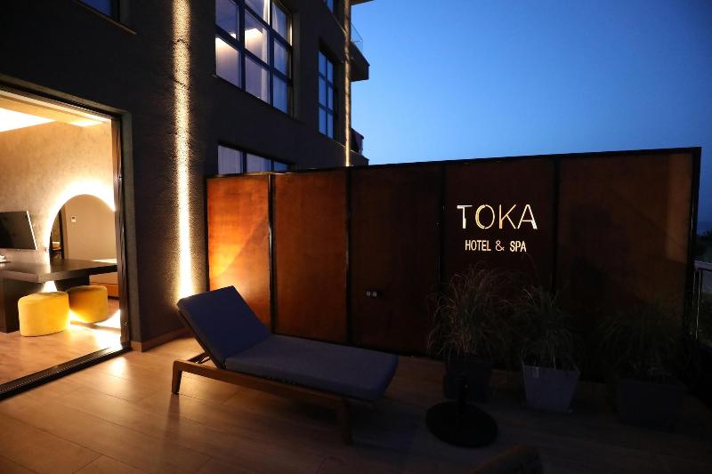 Toka Hotel Restaurant image