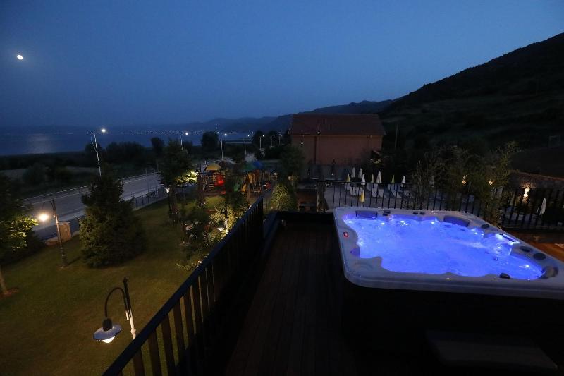 Toka Hotel Restaurant image