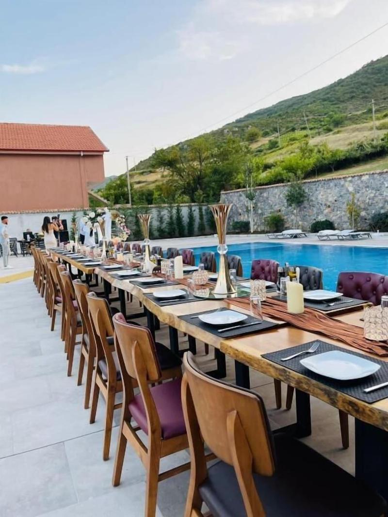 Toka Hotel Restaurant image