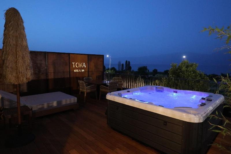Toka Hotel Restaurant image