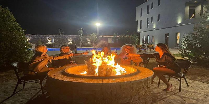 Toka Hotel Restaurant image