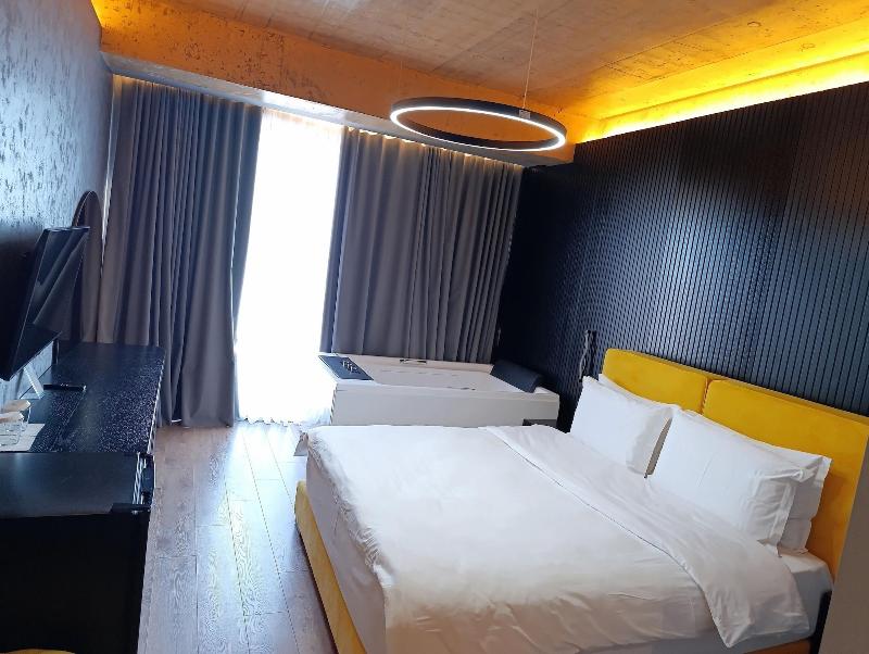 Toka Hotel Restaurant image