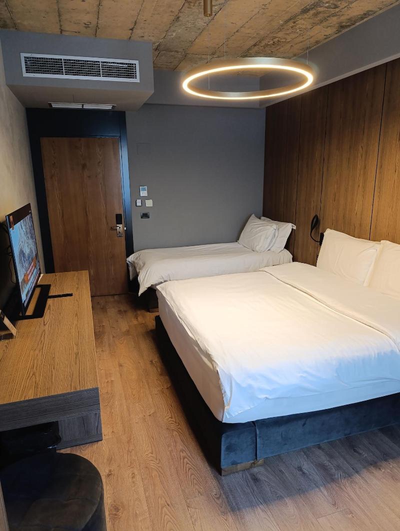 Toka Hotel Restaurant image