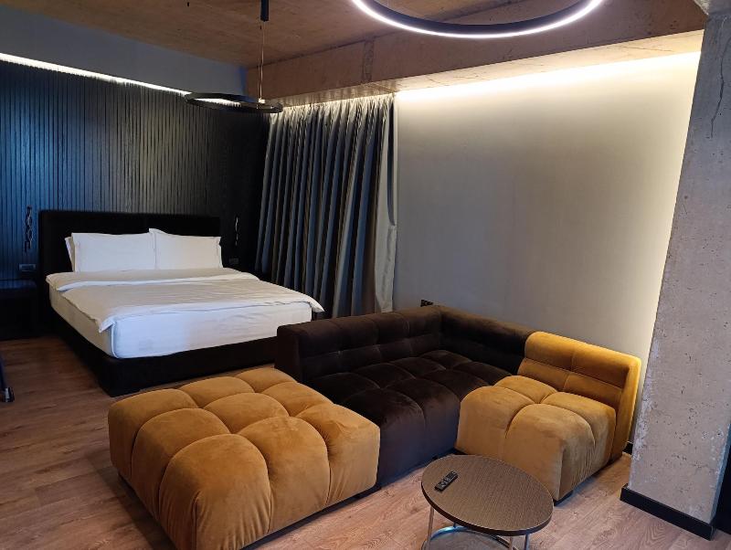 Toka Hotel Restaurant image