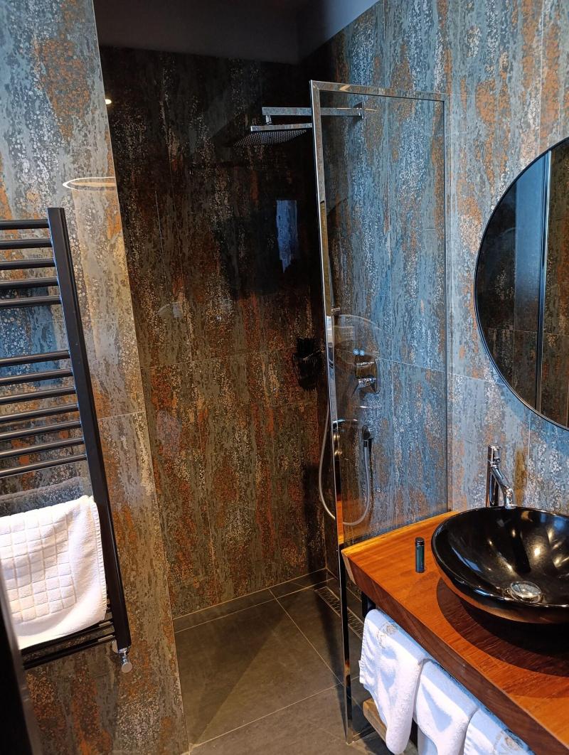 Toka Hotel Restaurant image