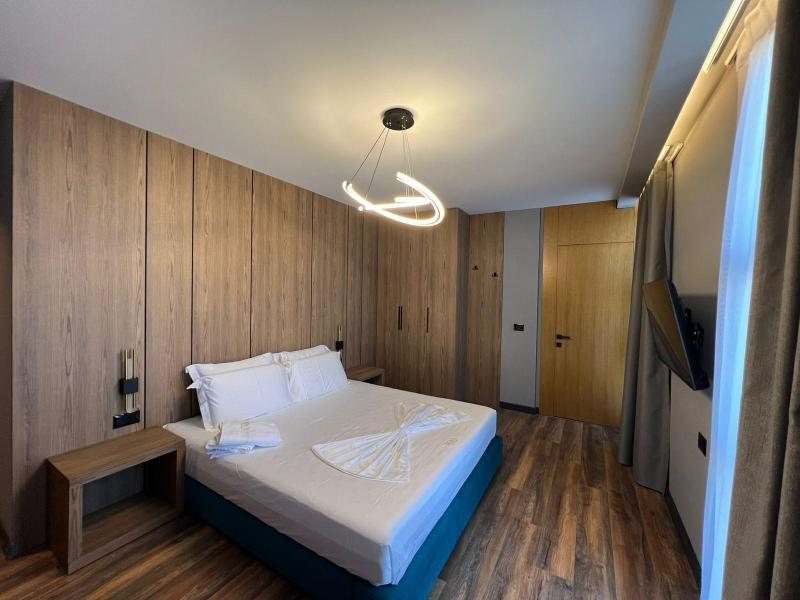 Toka Hotel Restaurant image