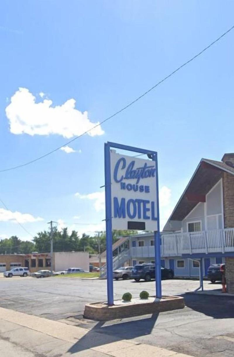 Clayton House Motel Rockford image