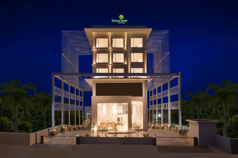 Lemon Tree Hotel Haridwar image