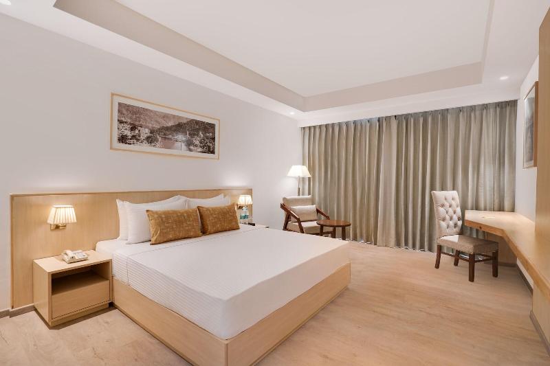 Lemon Tree Hotel Haridwar image