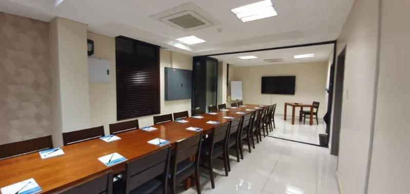 Staybridge Golfview Suites image
