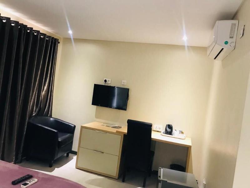 Staybridge Golfview Suites image