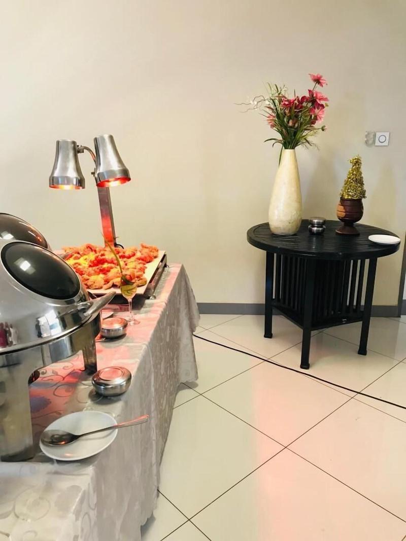 Staybridge Golfview Suites image