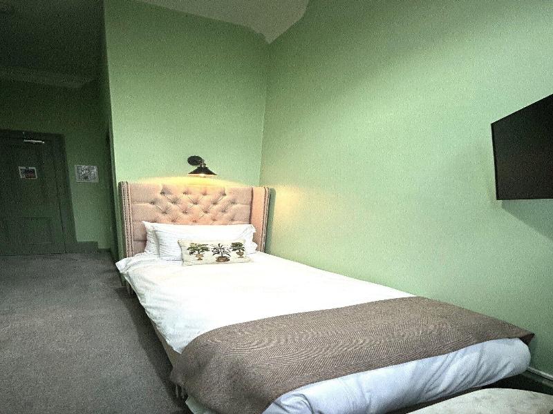 Saorsa 1875 Plant Based Hotel image