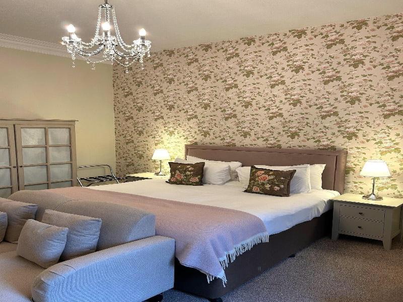 Saorsa 1875 Plant Based Hotel image