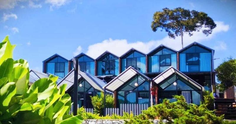 Campod Resort image