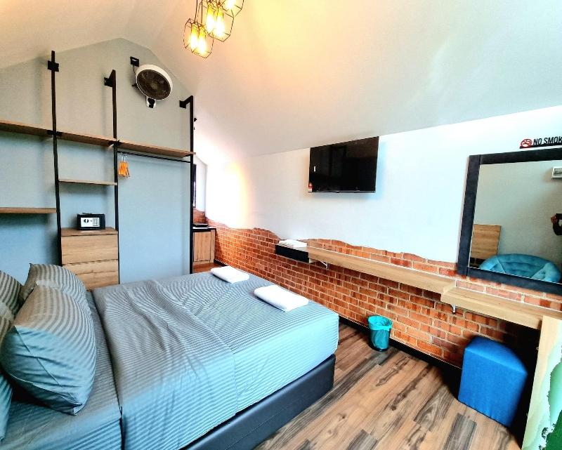 Campod Resort image