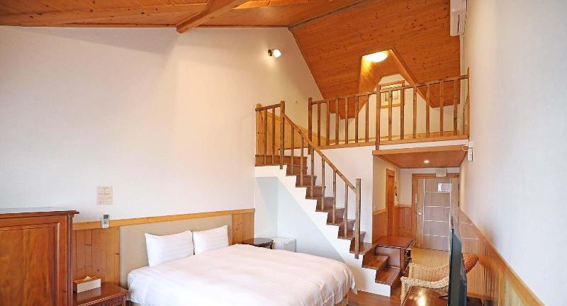 Baili Manor Cing Jing image