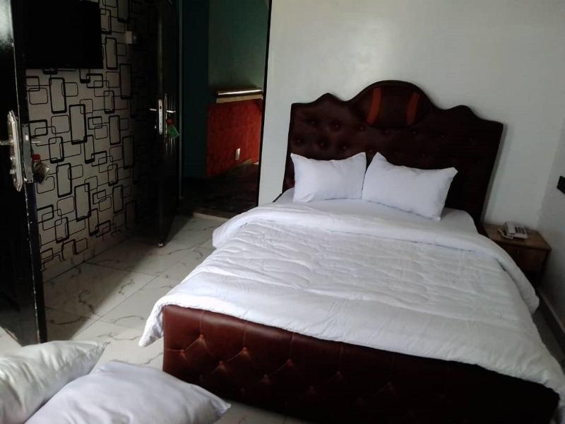 J Clay Hotels And Suites image