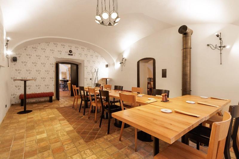 Aparthotel Na Klenici image