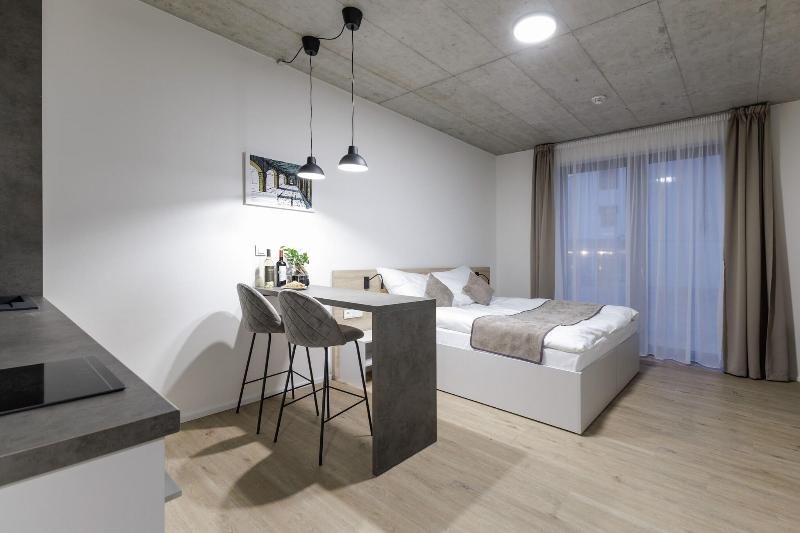 Aparthotel Na Klenici image