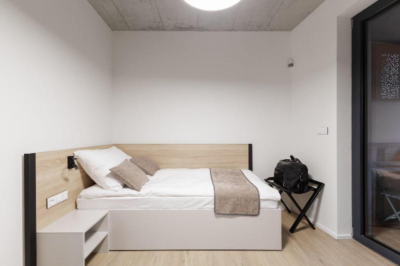 Aparthotel Na Klenici image