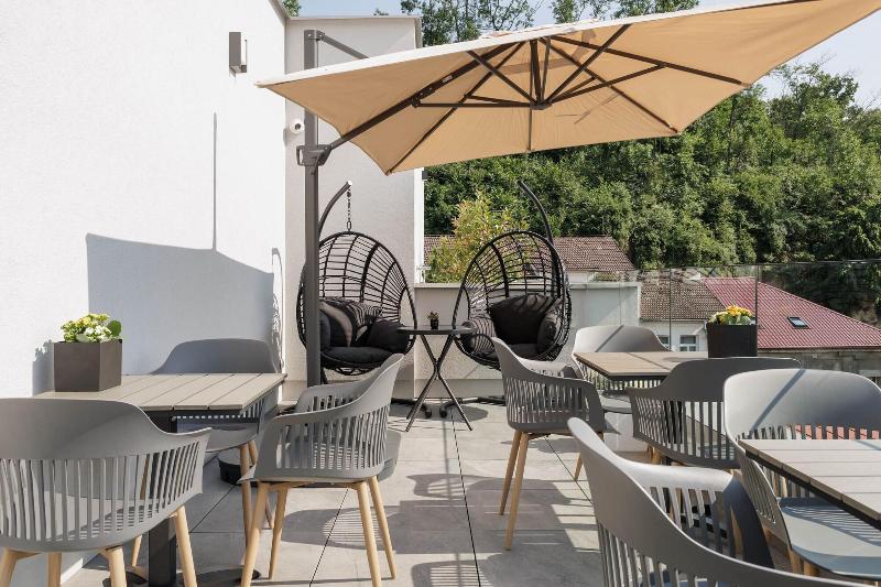 Aparthotel Na Klenici image