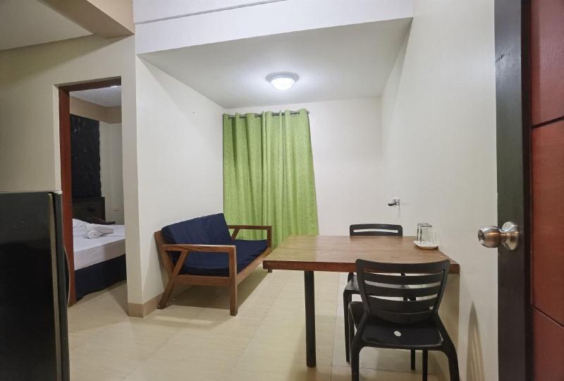 Sunny Day Residences Cainta image