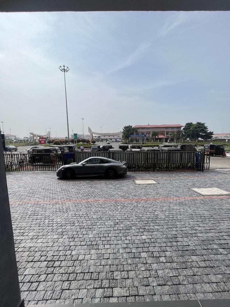Presidency Airport Hotel image