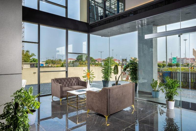 Presidency Airport Hotel image