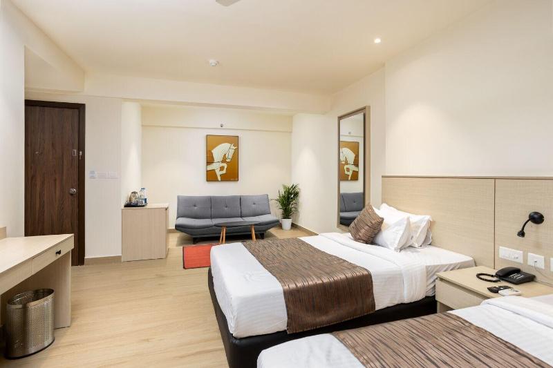Presidency Airport Hotel image