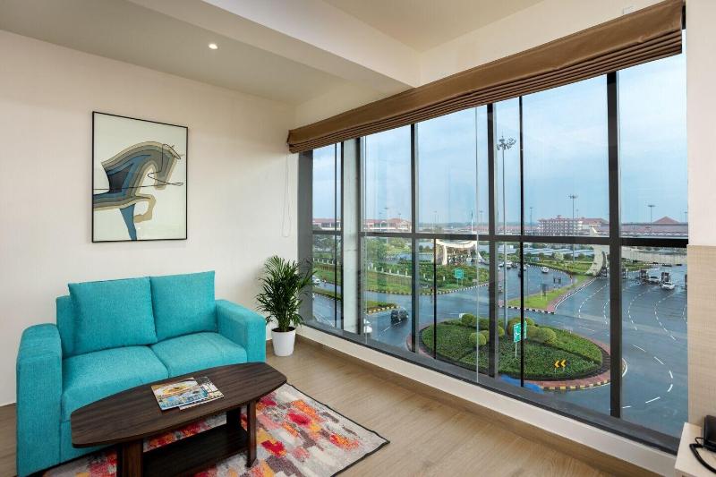 Presidency Airport Hotel image