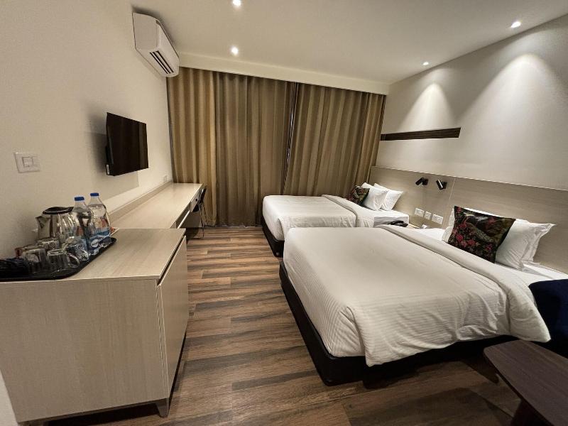 Presidency Airport Hotel image